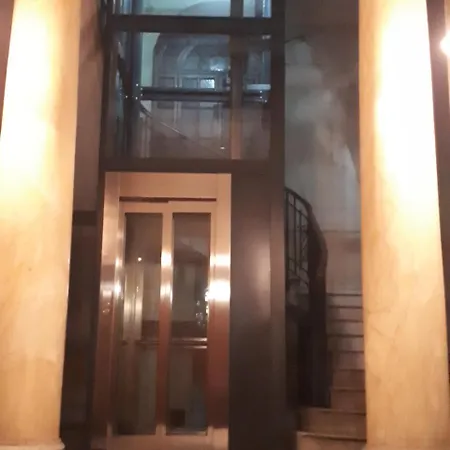 Oda ve Kahvaltı Notti Magiche Palermo