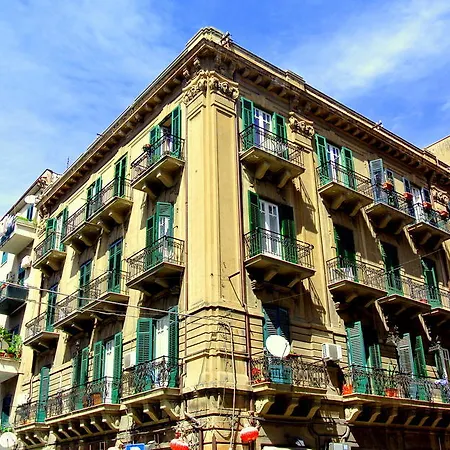 Bed & Breakfast Notti Magiche Palermo